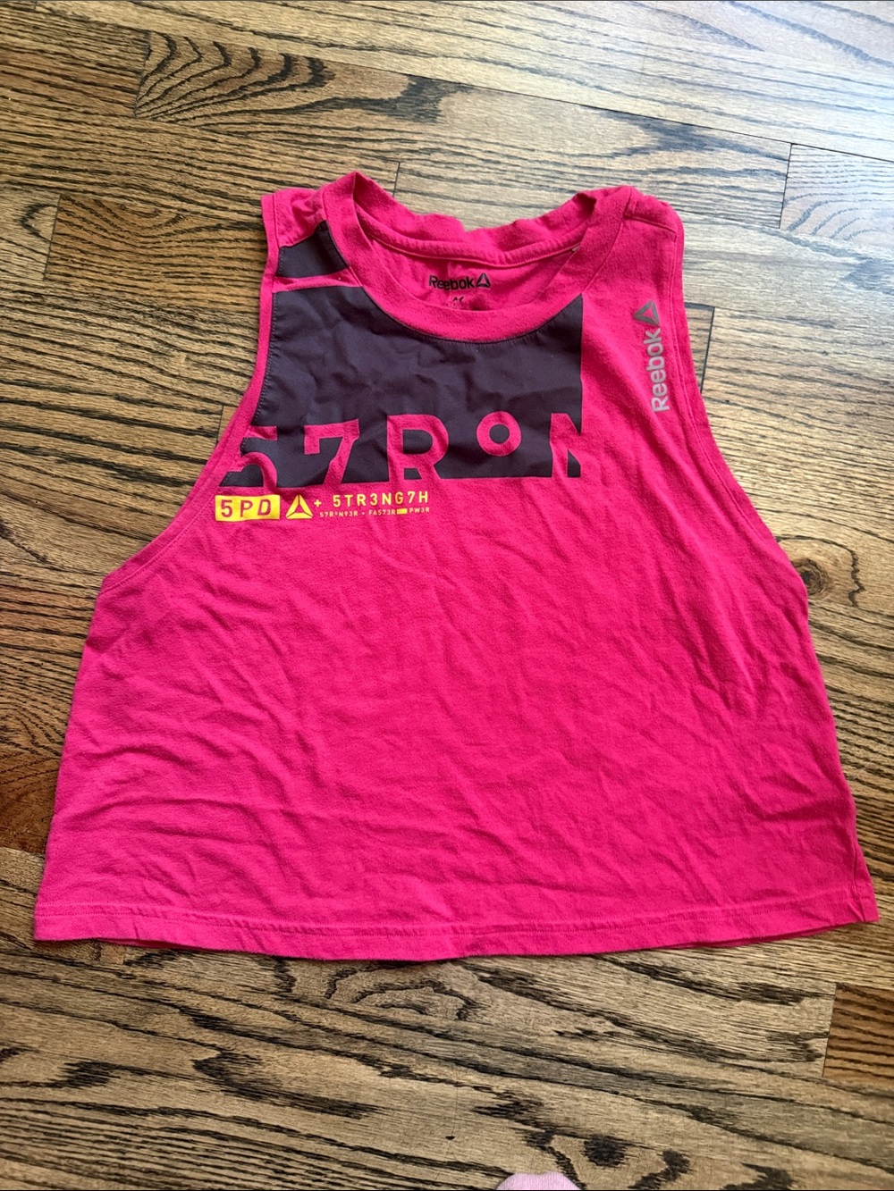 Reebok Women’s Hot Pink Graphic Athletic Tank